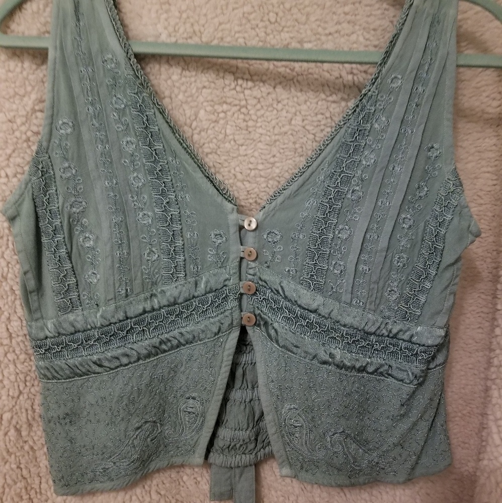 Lace detail cropped vest top